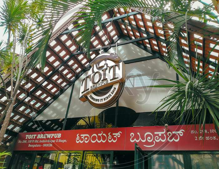 The Entrance Of Toit Brew Pub At Bangalore During The Day