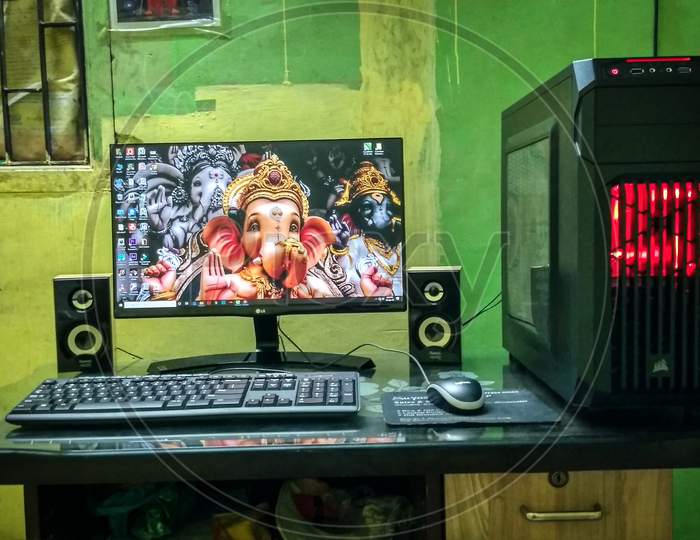 My personal dream gamming station and set up pc .