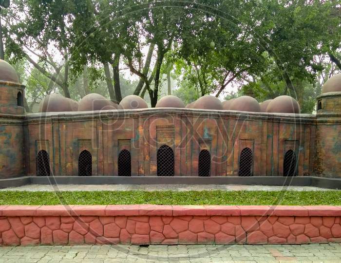 Miniature Of 60 Dome Mosque In Bangladsesh (Shat Gambuj Mosjid)