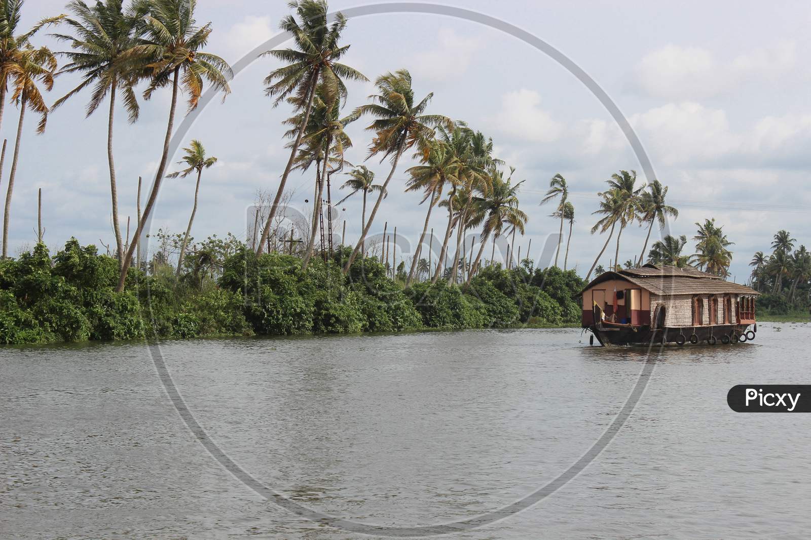House boat in the Alleppey backwater in Kerala/India.