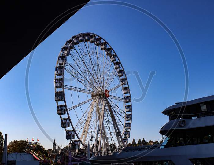 Image Of Ferris Wheel In Geneva,Switzerland.