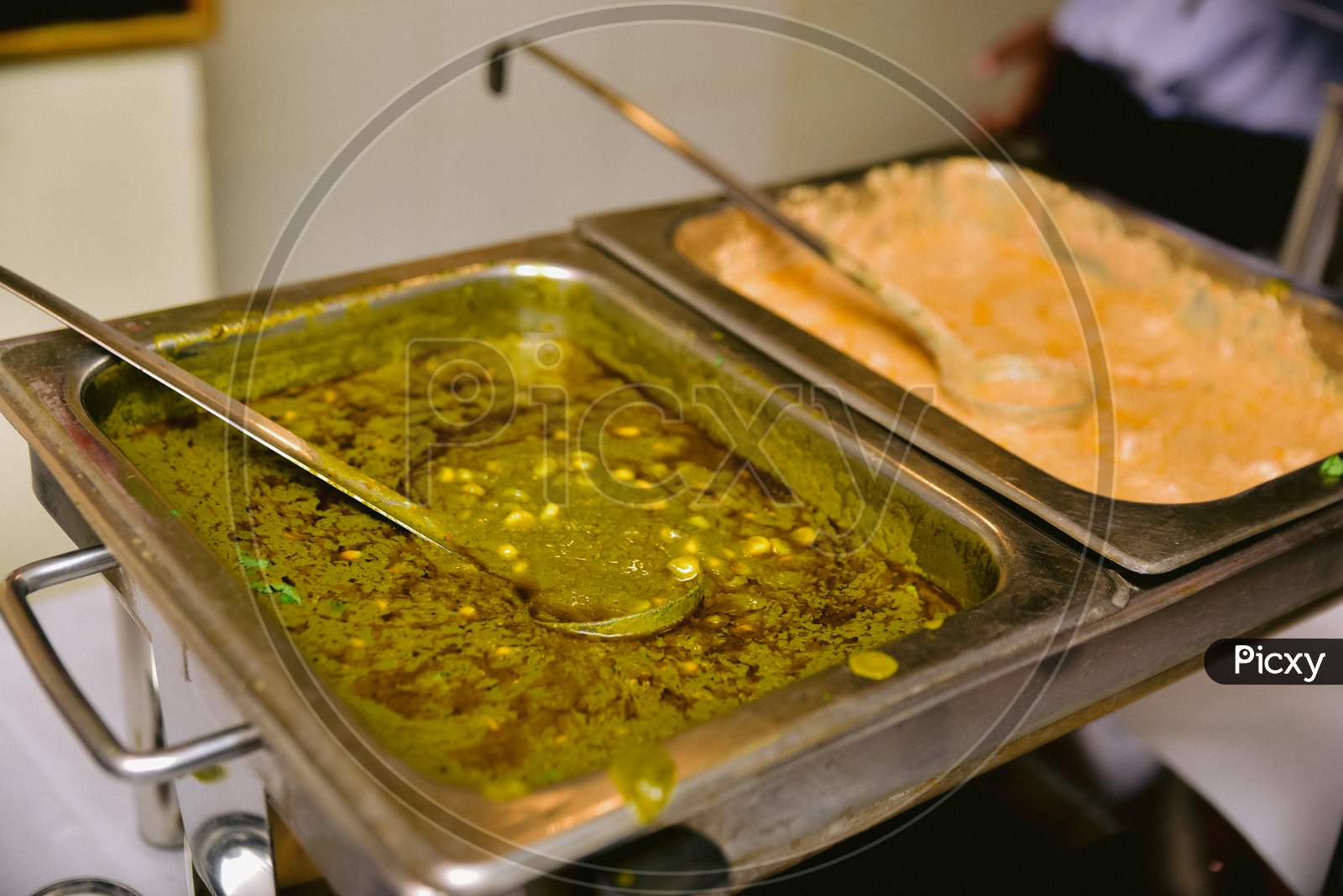 Palak corn served in Indian wedding