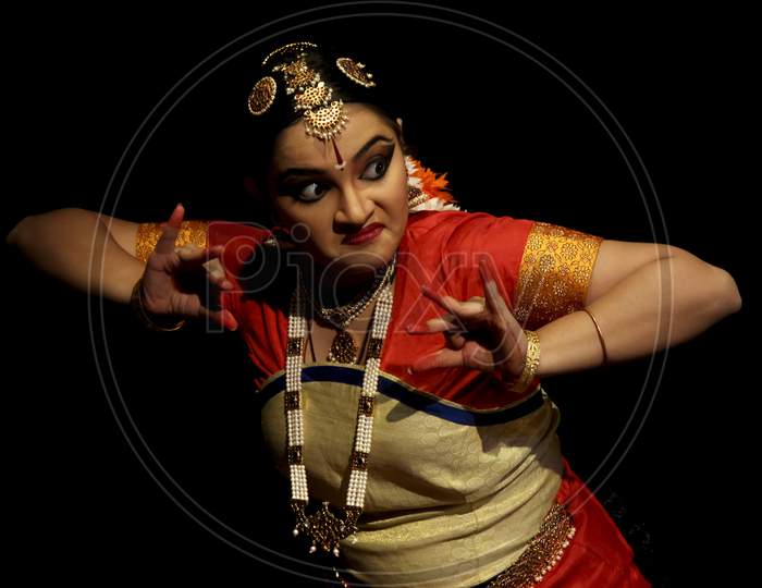 New Delhi, Delhi/India- June 14 2020: A Portrait Of A Bharatnatyam Girl Dancer, Wearing Indian Traditional Dress.
