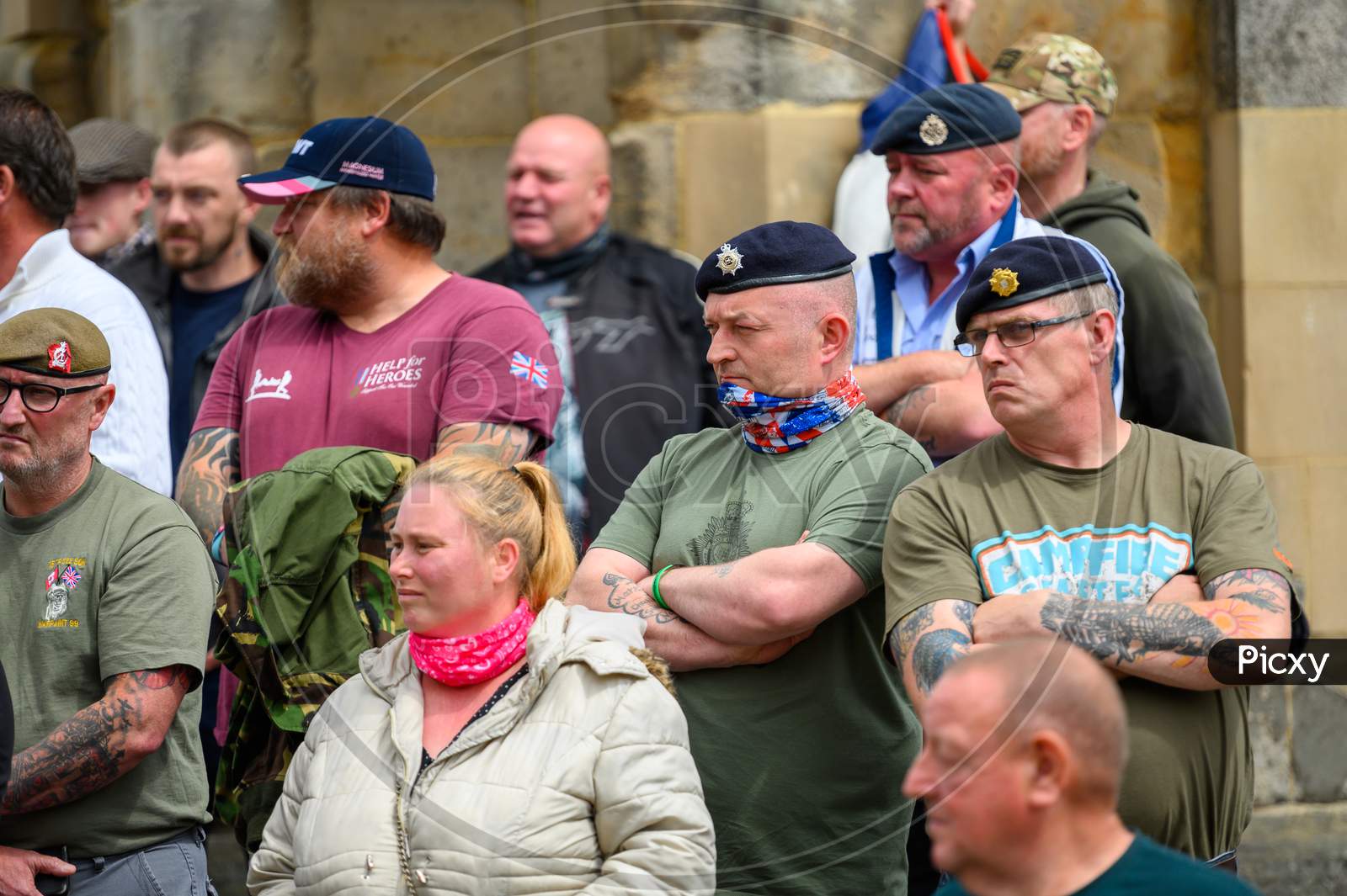 Angry Ex Servicemen Counter Protesters Wear Military Berets At A Black Lives Matter Protest