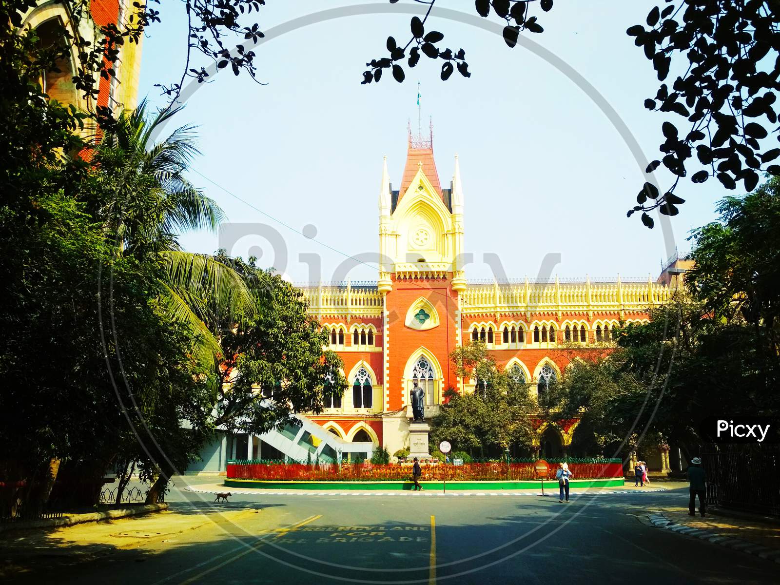 Kolkata High Court, The Calcutta High Court is the oldest High Court in the country