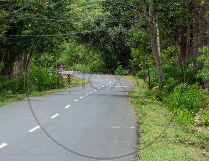 Beautiful Ghat Road Along The Mountain Range Of Talamalai Reserve Forest, Hasanur, Tamil Nadu - Karnataka State Border, India