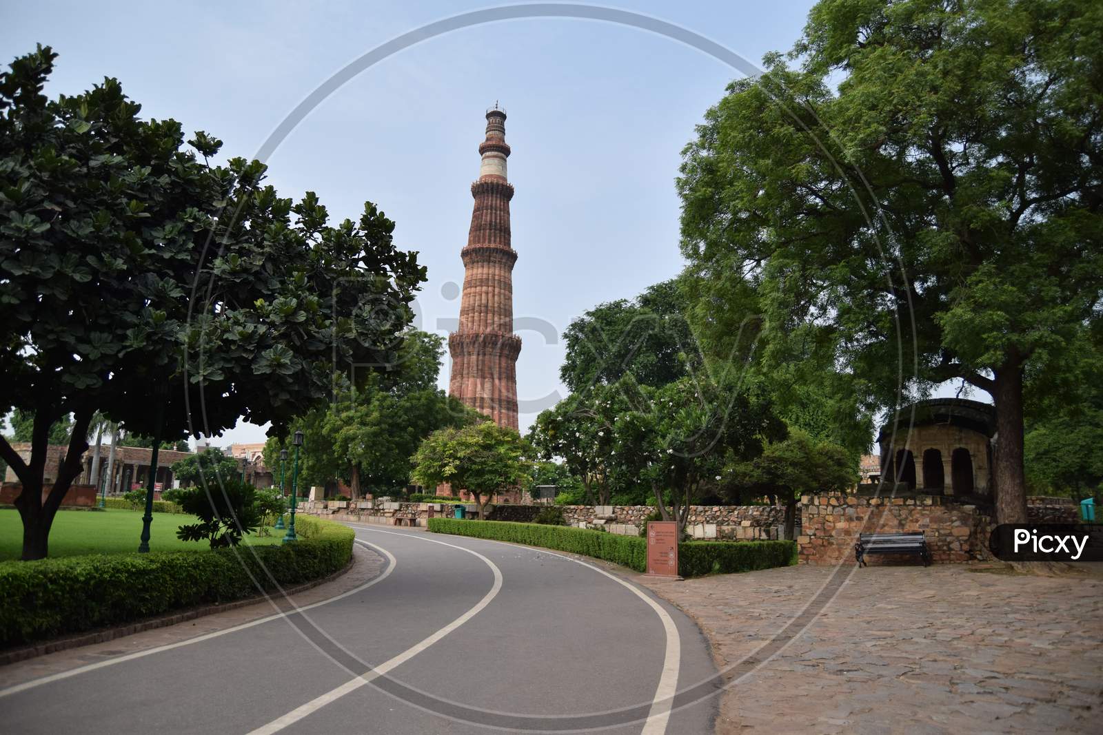Architecture inside Qutub Minar in Delhi India, Inside view of Qutub Minar