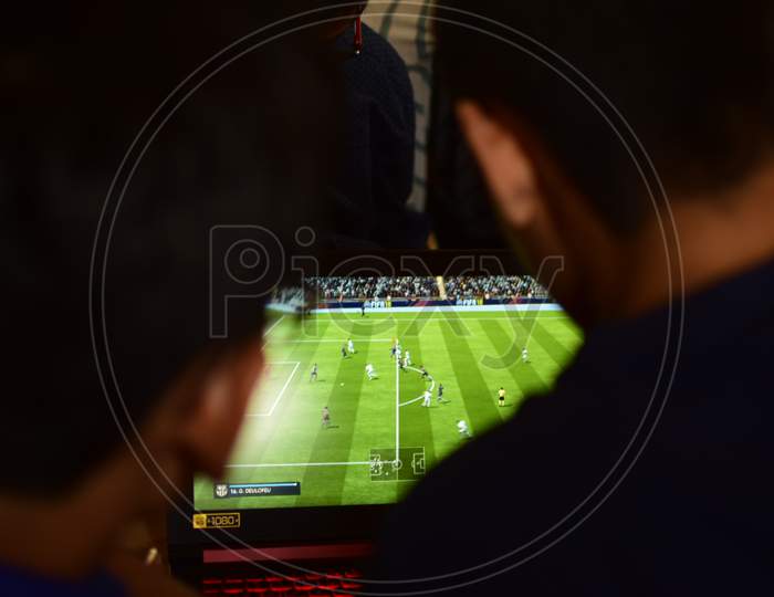 Playing FIFA '20 with Friends