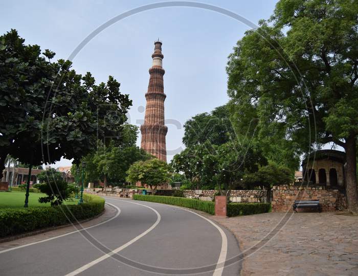 Architecture inside Qutub Minar in Delhi India, Inside view of Qutub Minar