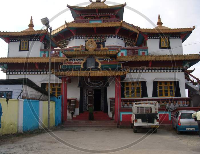a view of Zang Dhok Palri Phodang in Kalimpong