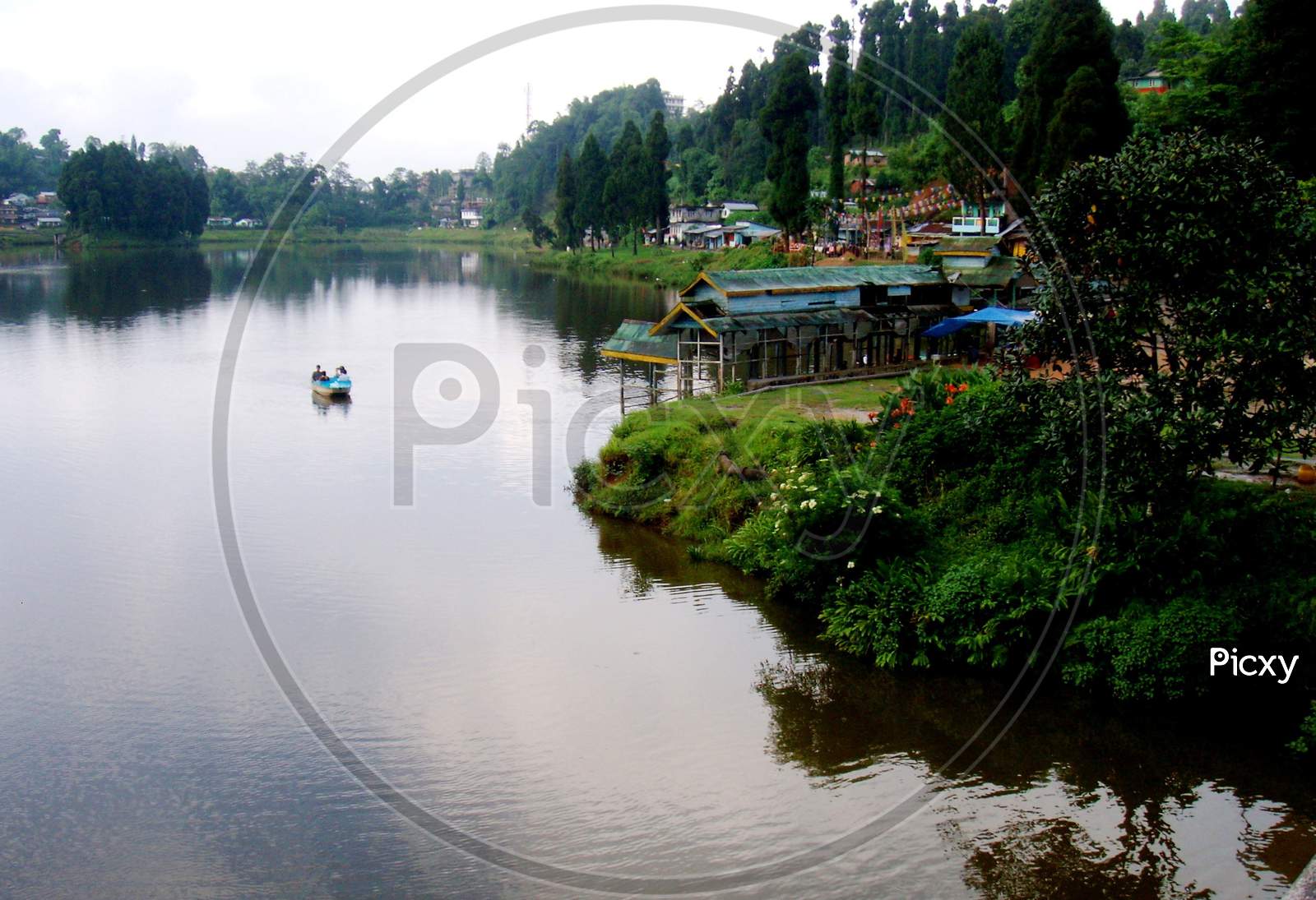 a view of the beautiful Mirik Lake in Darjeeling