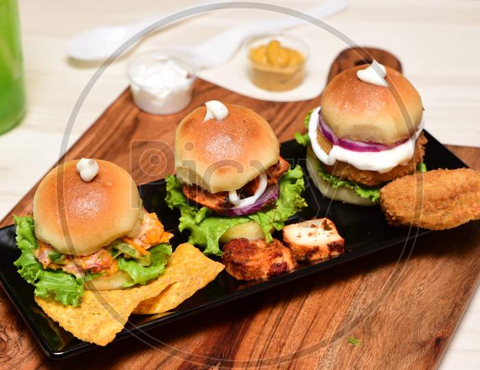 Burger served in Indian restaurant with paneer