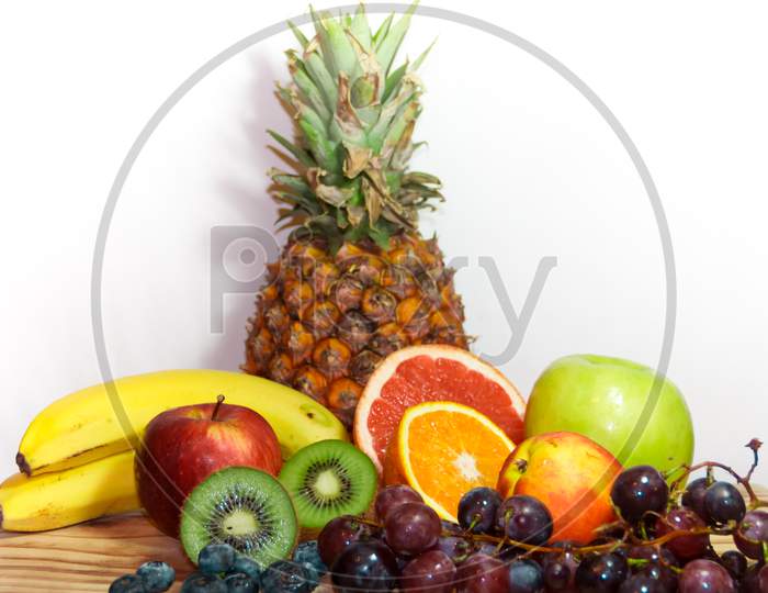Healthy Breakfasts With Fresh Fruits And Dried Fruits Juices, Smoothies And Fruit Salads
