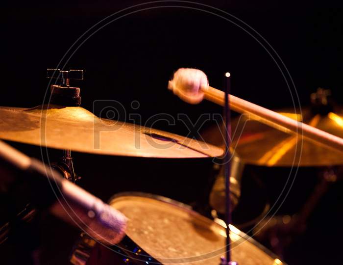 Performance Concert With Drum Plates