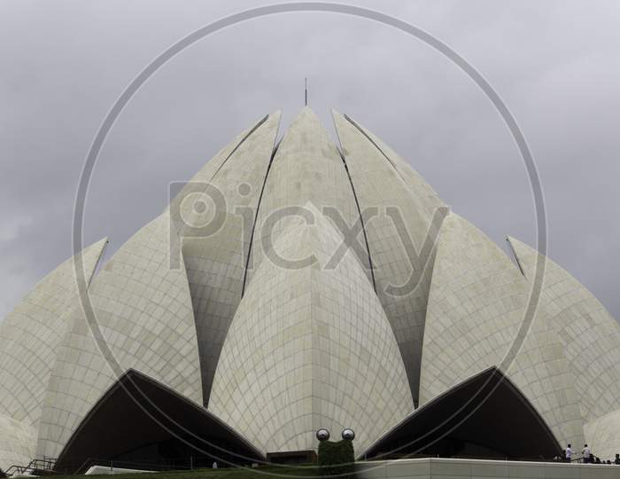 The Lotus Temple, Located In New Delhi, India, Is A Bahai House Of Worship