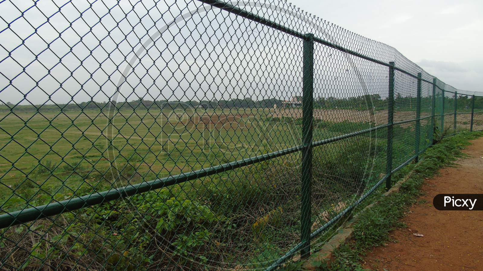 pathway fencing