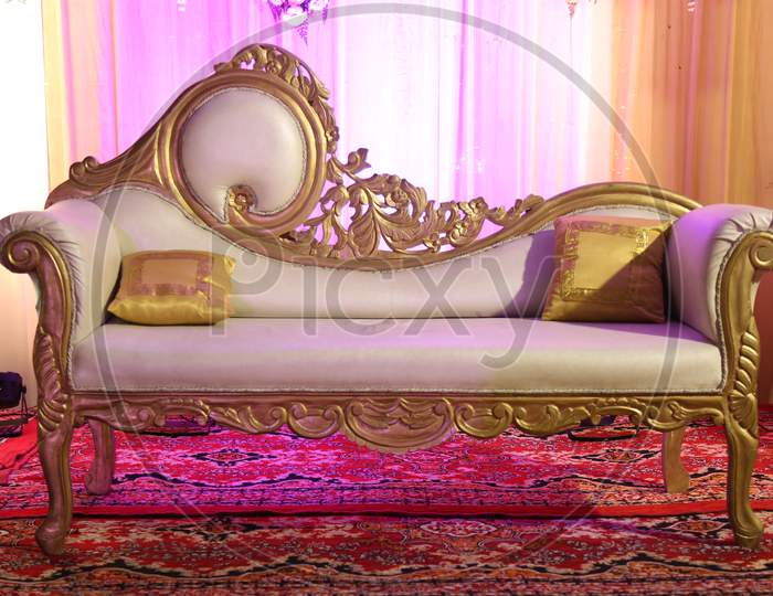 Weeding sofa for bride and bridegroom