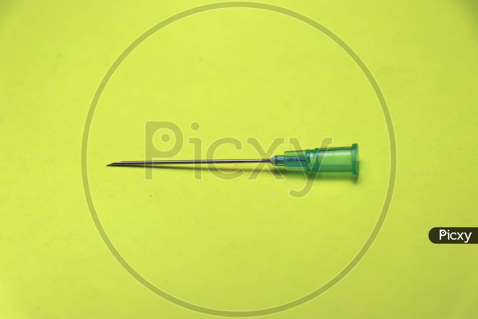 Syringe Needle Used In Injecting Medicines