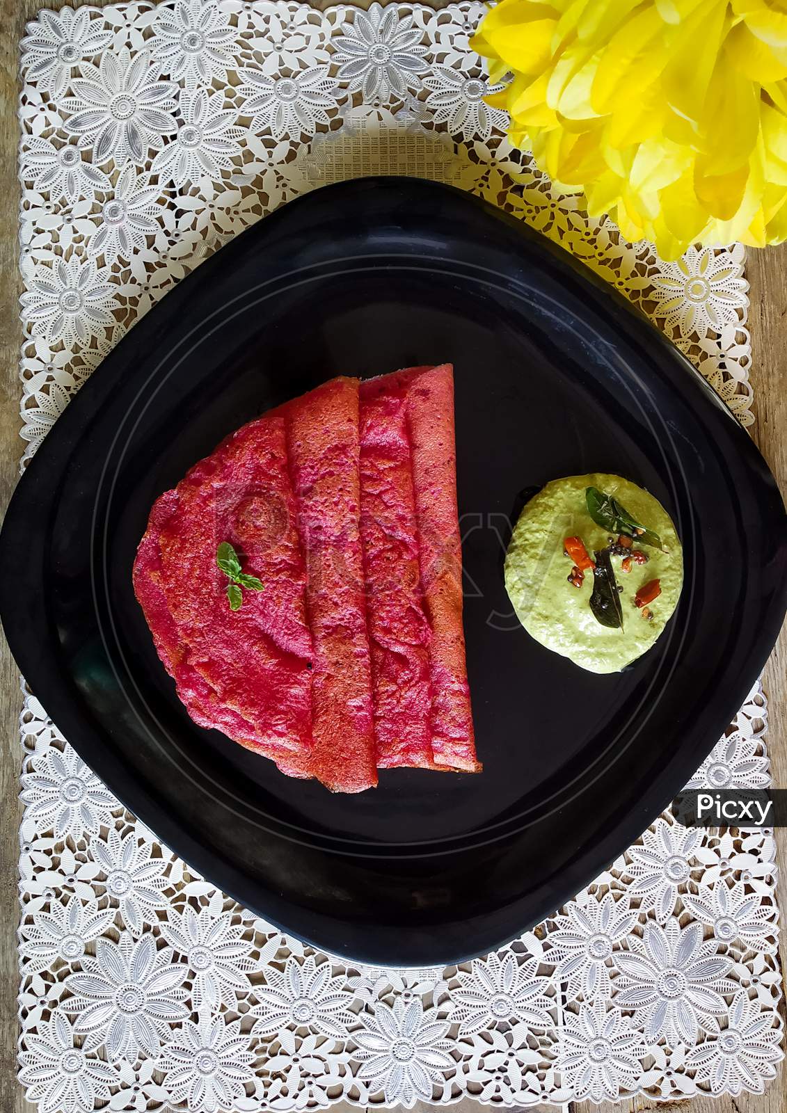 Beetroot Dosa with Mint Chutney