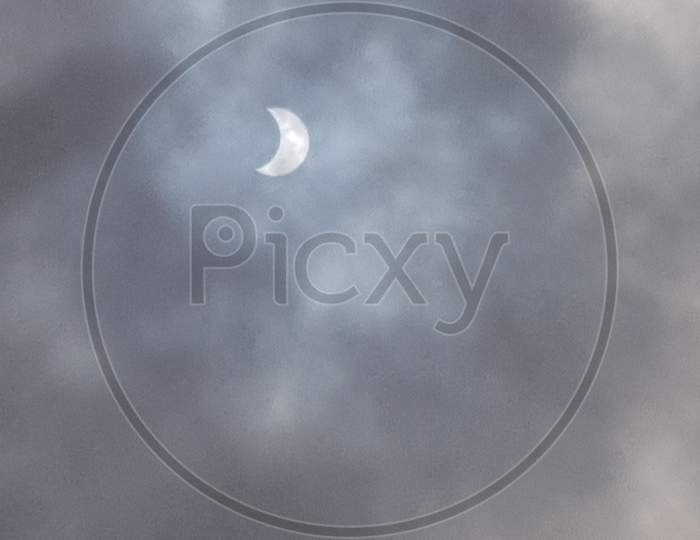SKY in moon background natural  wallpaper