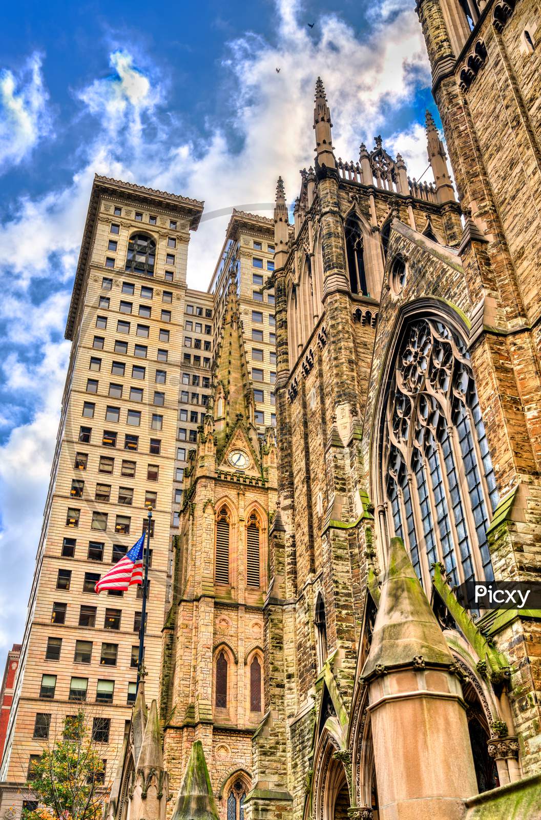 Trinity Cathedral And First Presbyterian Church In Downtown Pittsburgh, Pennsylvania