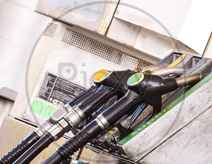 Petrol Pump Nozzles