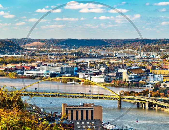 Fort Pitt Bridge Across The Monongahela River In Pittsburgh, Pennsylvania