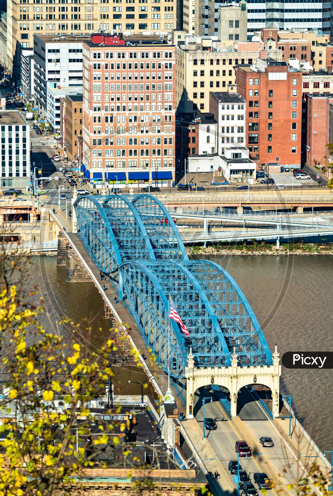 Smithfield Street Bridge Across The Monongahela River In Pittsburgh, Pennsylvania