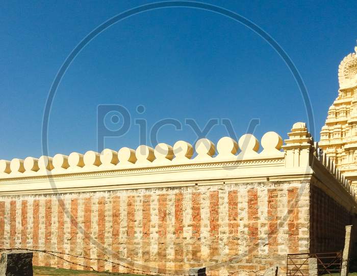 Outer wall of ranganathaswamy temple,Srirangam