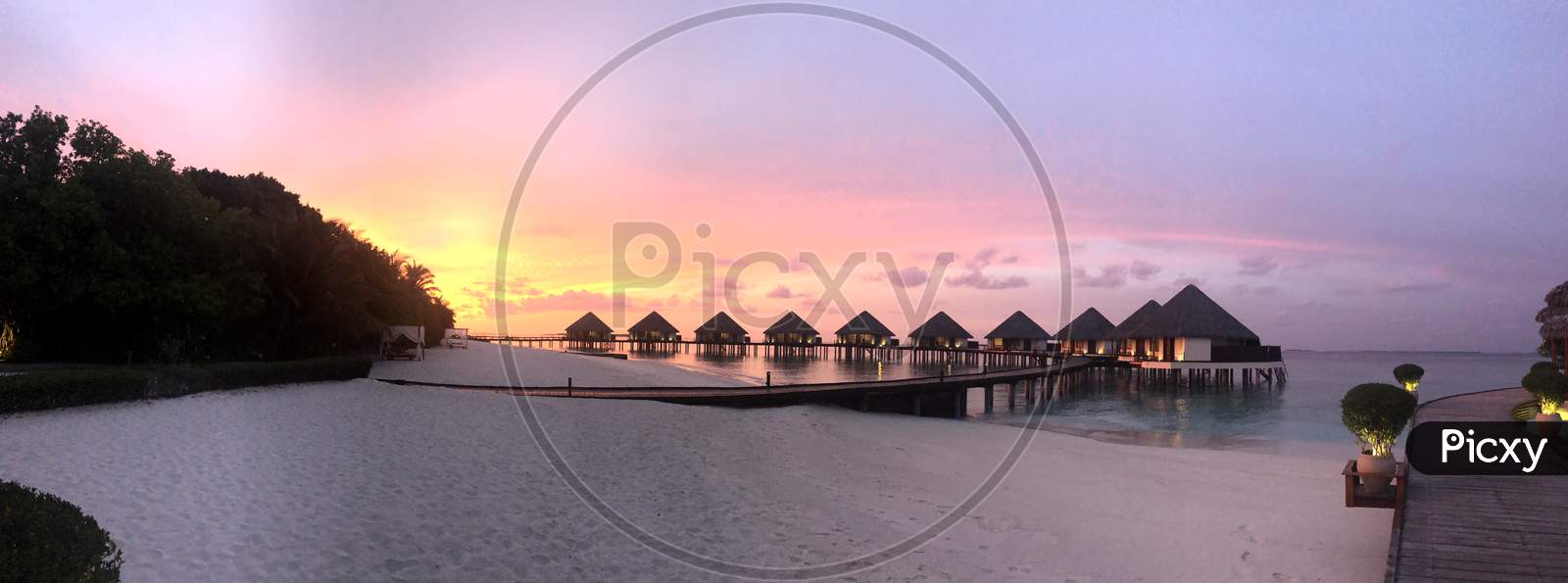 Sunset view in Maldives water villa all inclusive resort