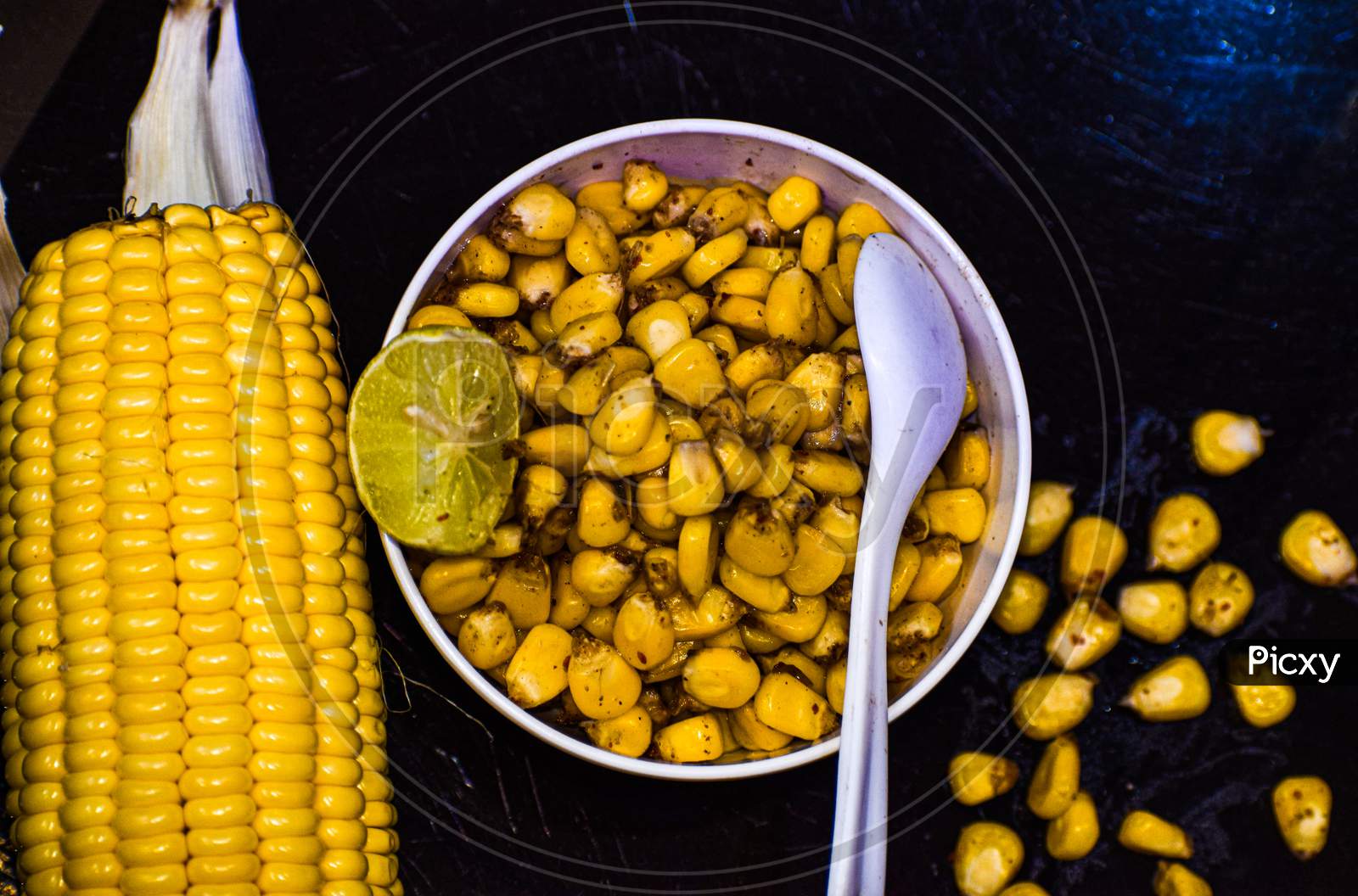 A cup of sweet corn with maize