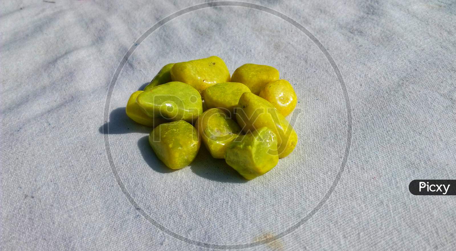 Yellow pebbles