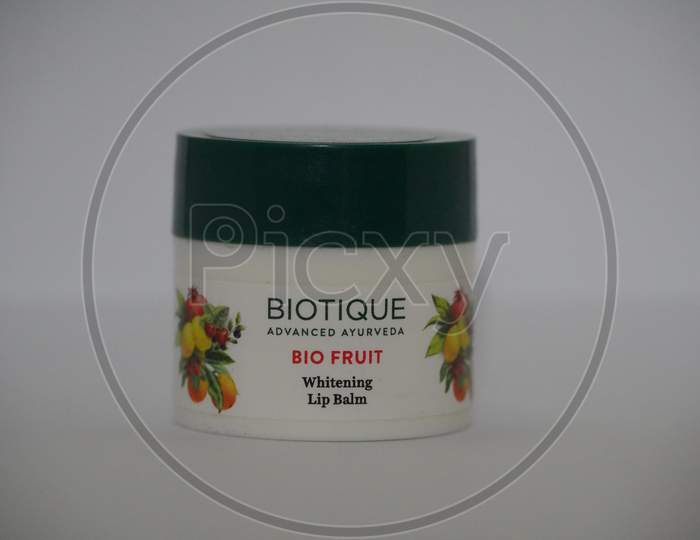 Biotique Whitening Lip Balm Jar With A Green Lid On White Background. Ayurveda Product Which Includes Fruits. Bio Natural Product. : Udaipur India - March 2020