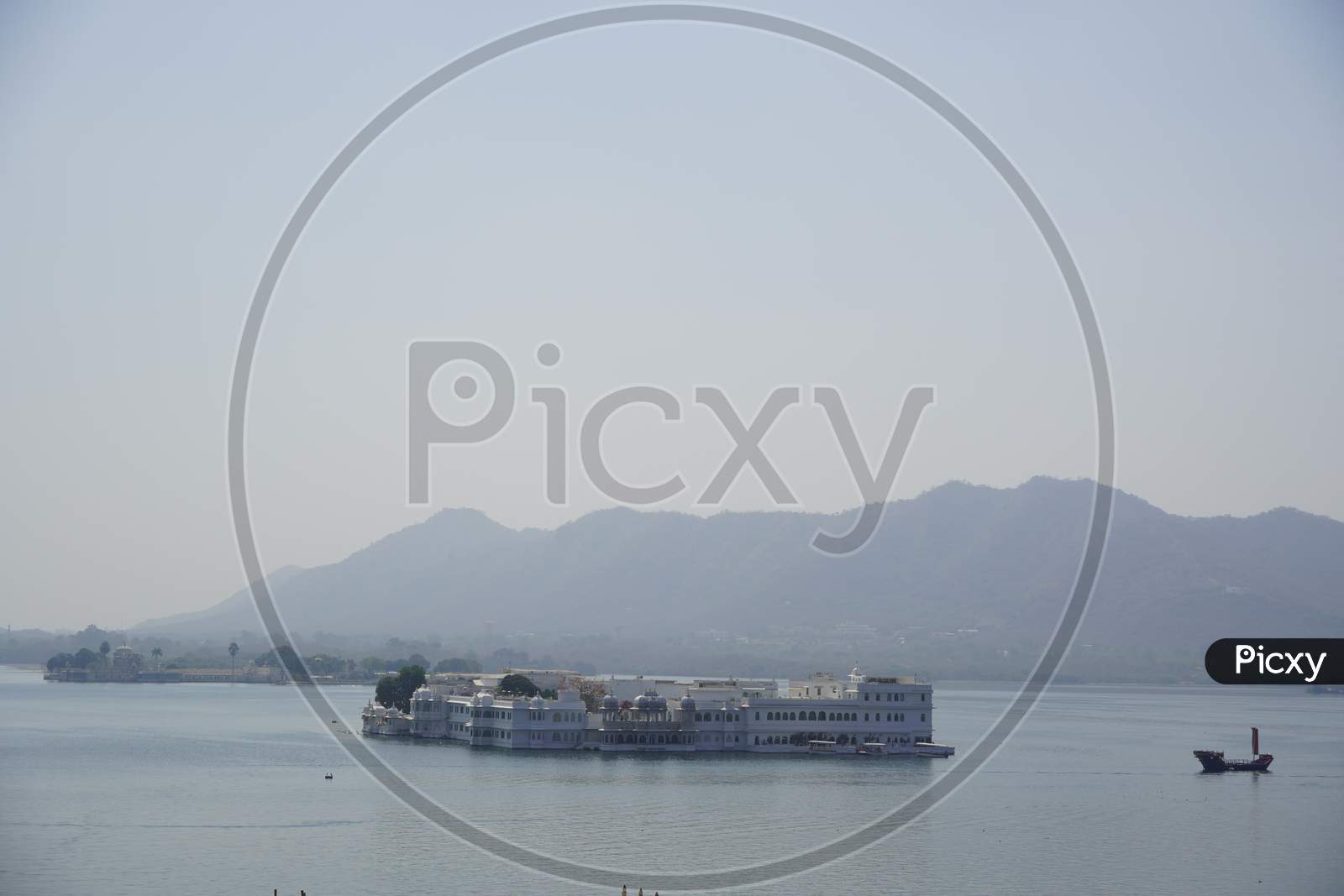 View Of Taj Lake Palace Hotel On Lake Pichola. : Udaipur Rajasthan - March 2020