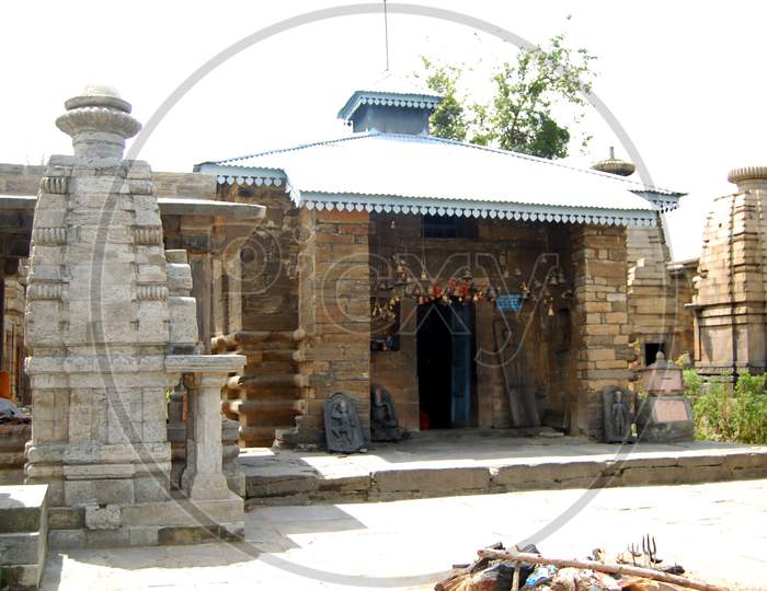 baijnath old temple