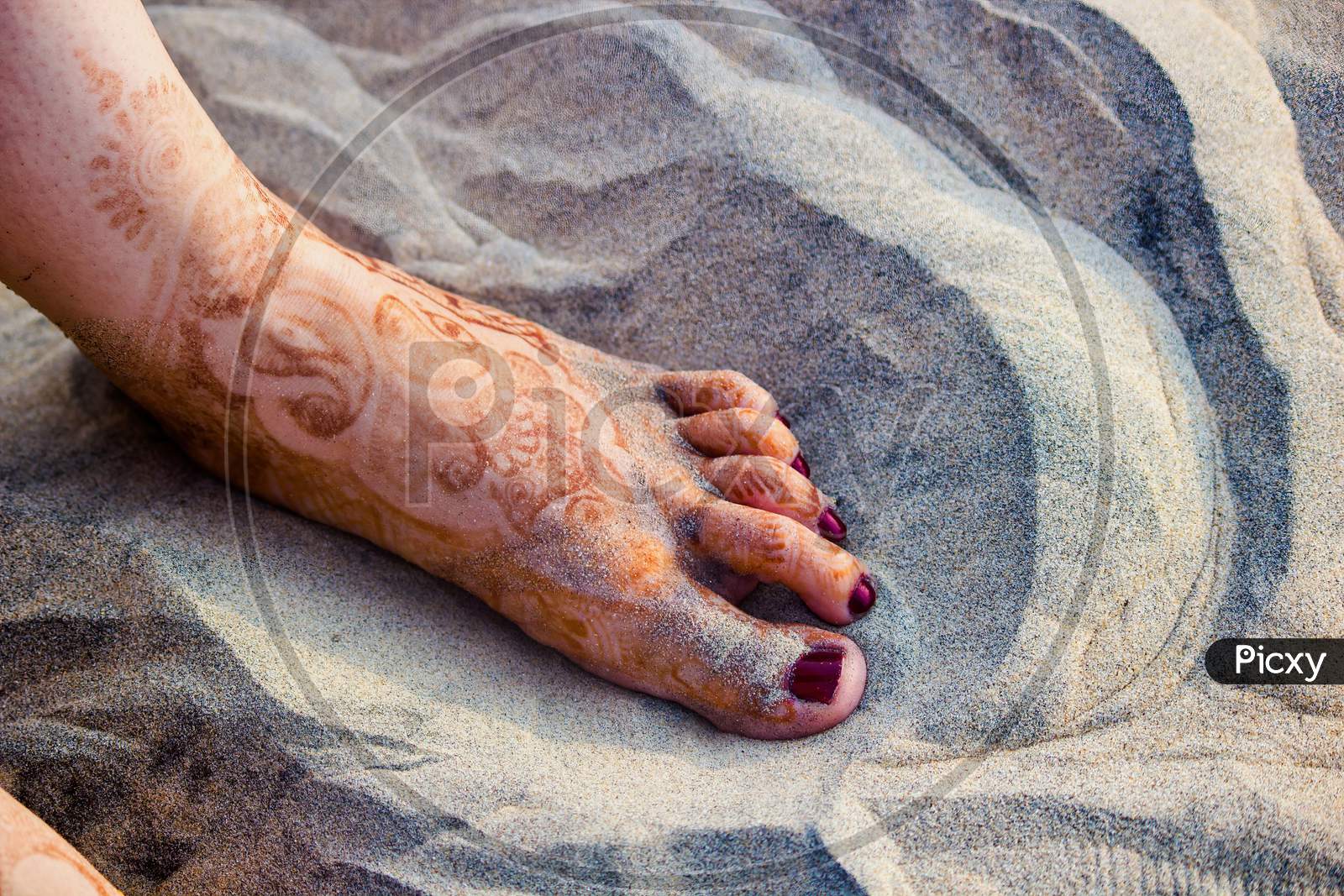Faded henna on A Foot