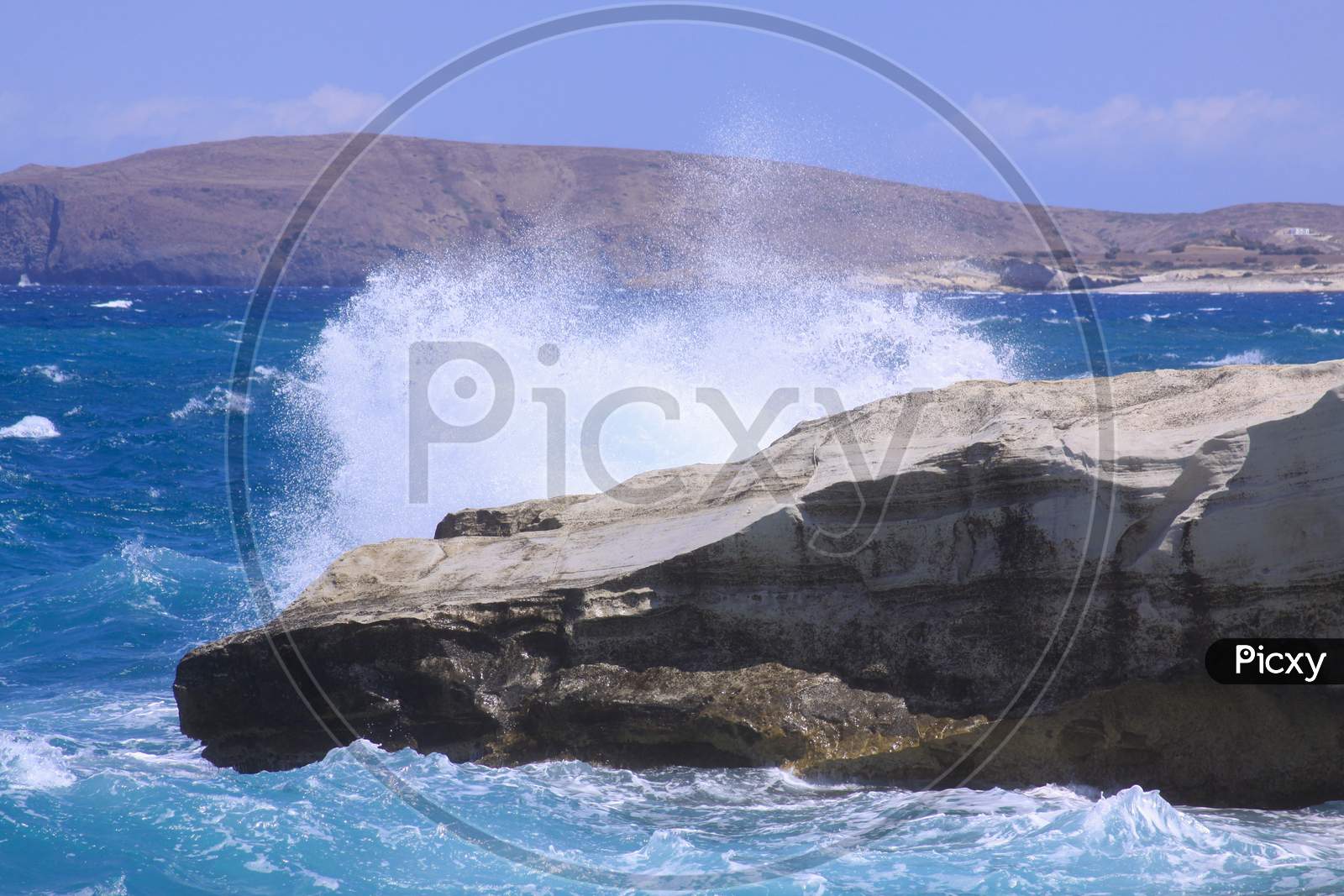 Breaking Wave Sarakiniko Beach Milos Island Greece