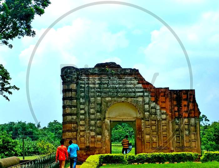 Old collapse building garden visitor sky nature backgroung landscape near kolkata asia india