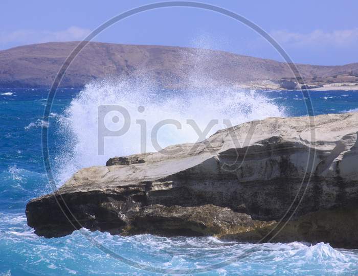 Breaking Wave Sarakiniko Beach Milos Island Greece