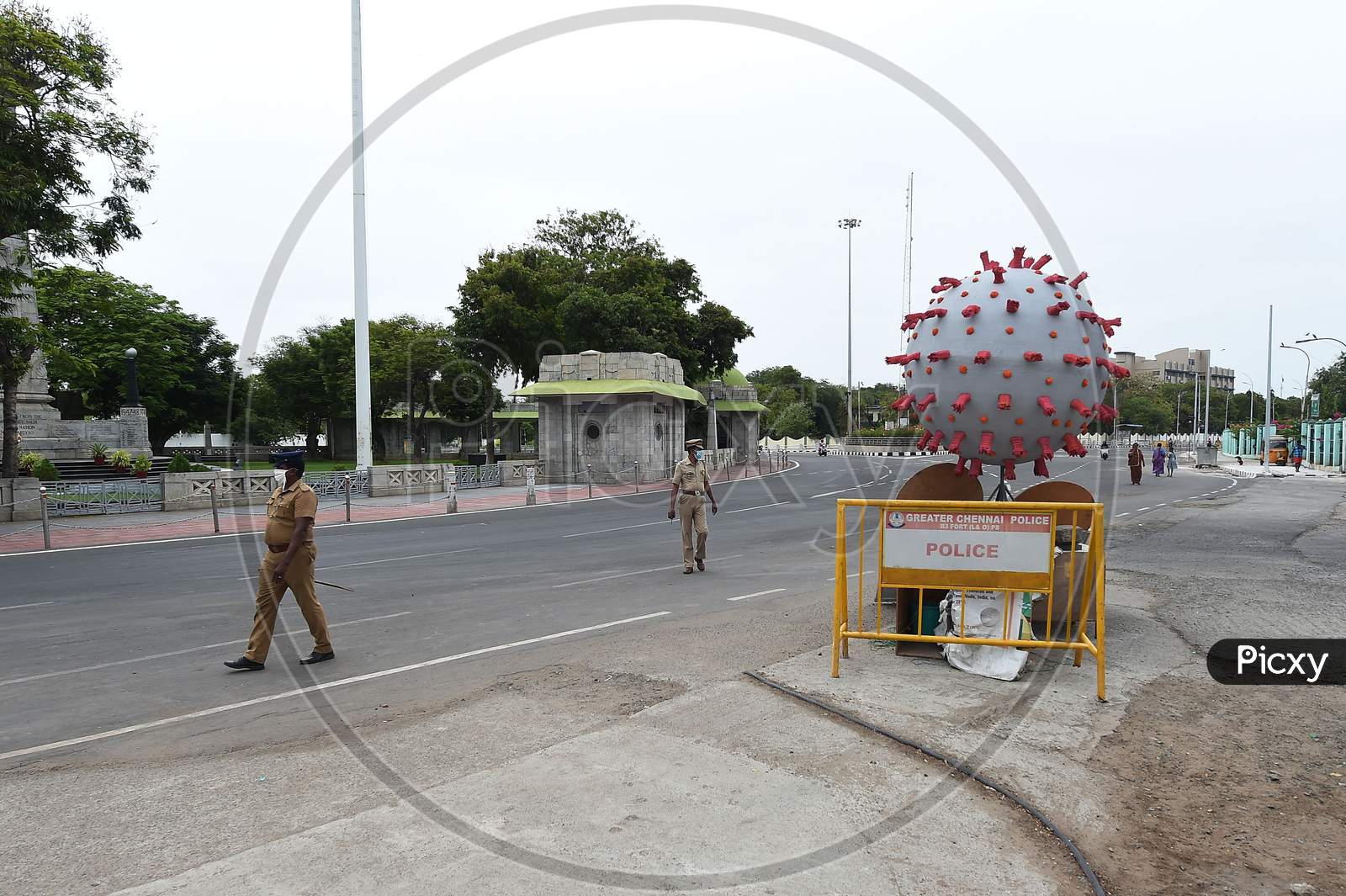 A Coronavirus Theme Based Model On A Road During The Ongoing Total Lockdown, In Chennai