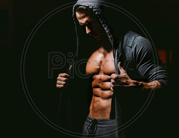 Strong Muscular Fitness Model Body Six Pack Abs