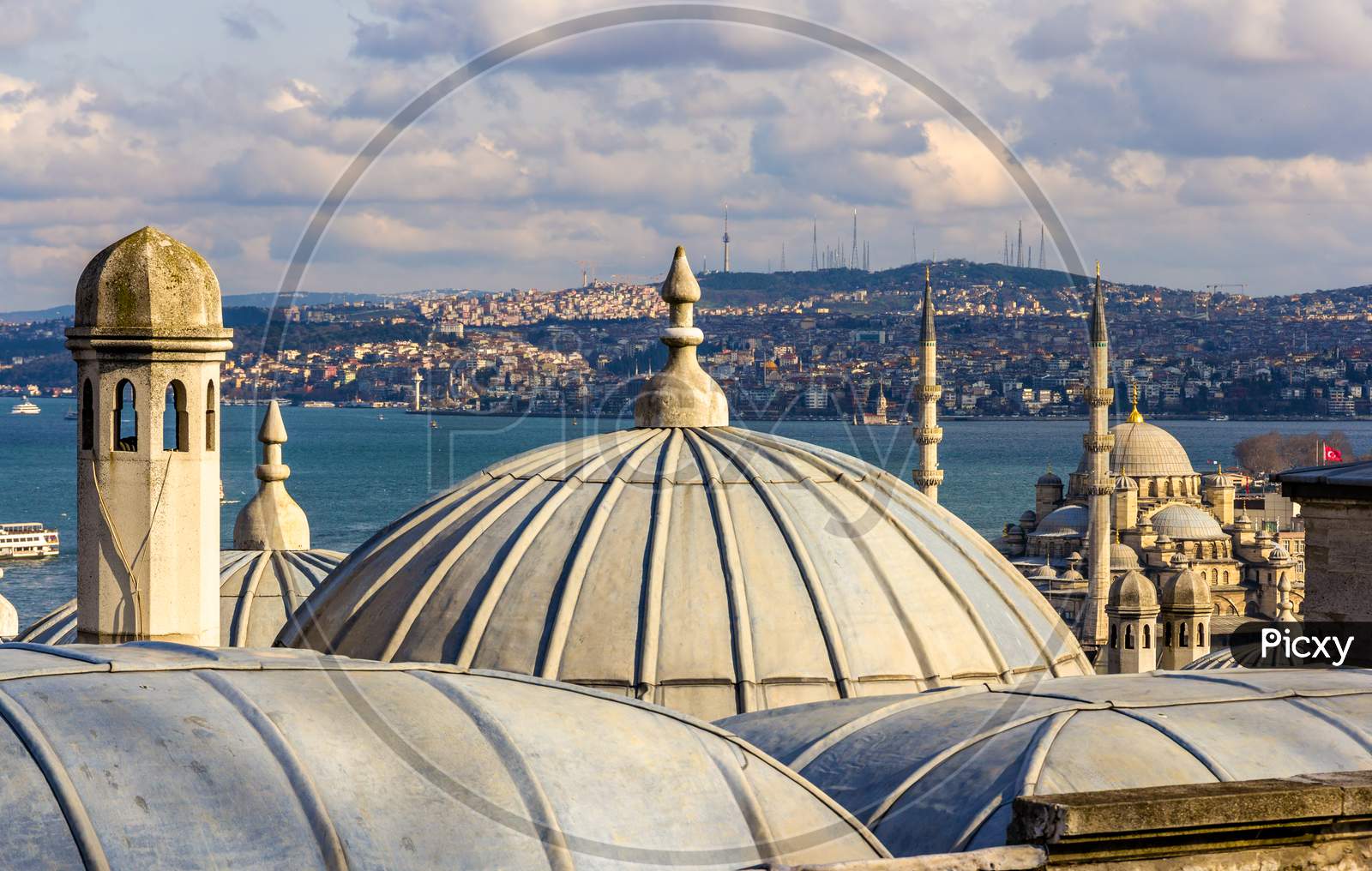 Vew Of Istanbul From The Sueymaniye Mosque - Turkey