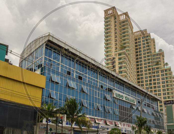 Pattaya,Thailand - April 17,2018: 3Rd Road These Are The Lido Grand,A Popular Gym,And The Garden City Tower,A Building Which Offers Expensive Apartments.