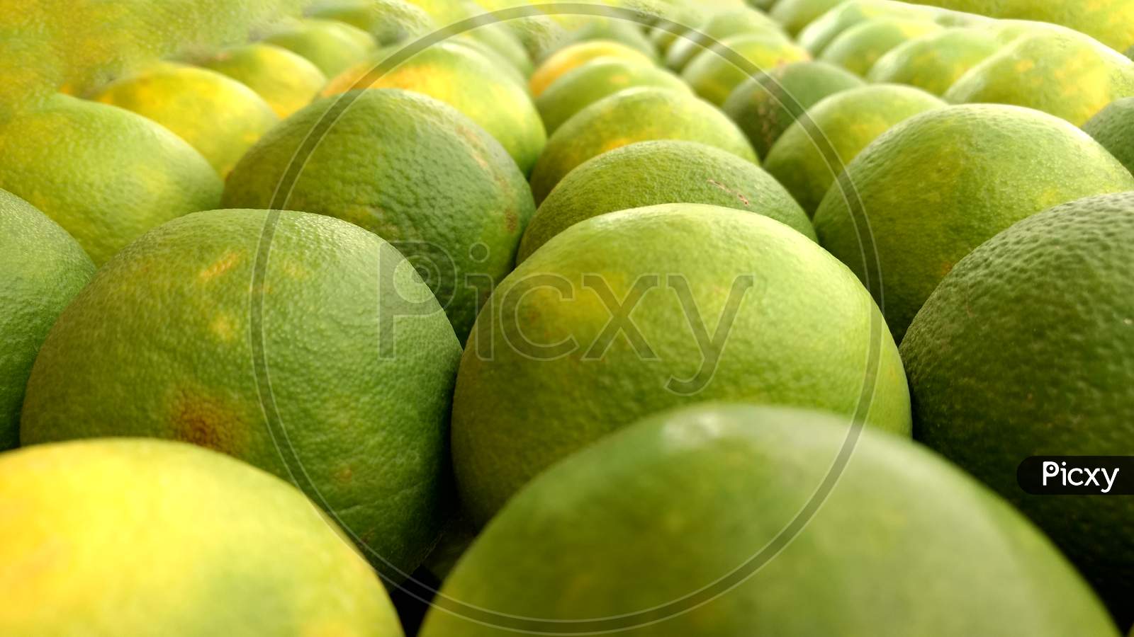 Lime Citrus Fruit In Fruit Market