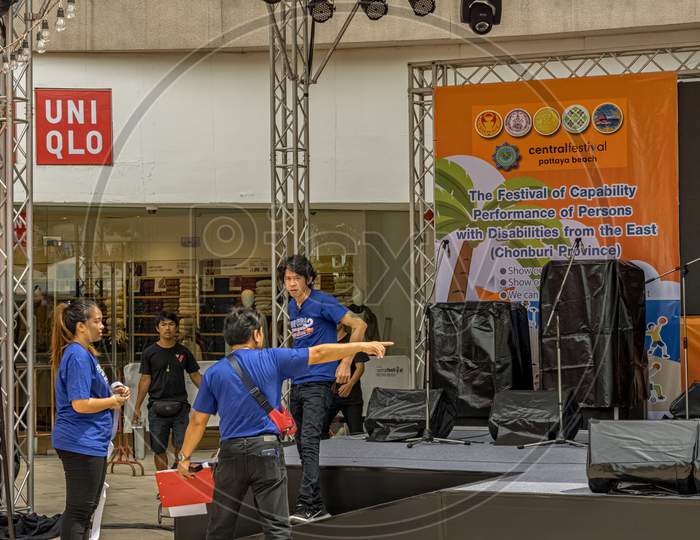 Pattaya,Thailand - October 19,2019:Central Festival(Beach Road) Thai Workers Were Preparing A Social Festival In The Outdoor Area Of The Big Shopping Mall.