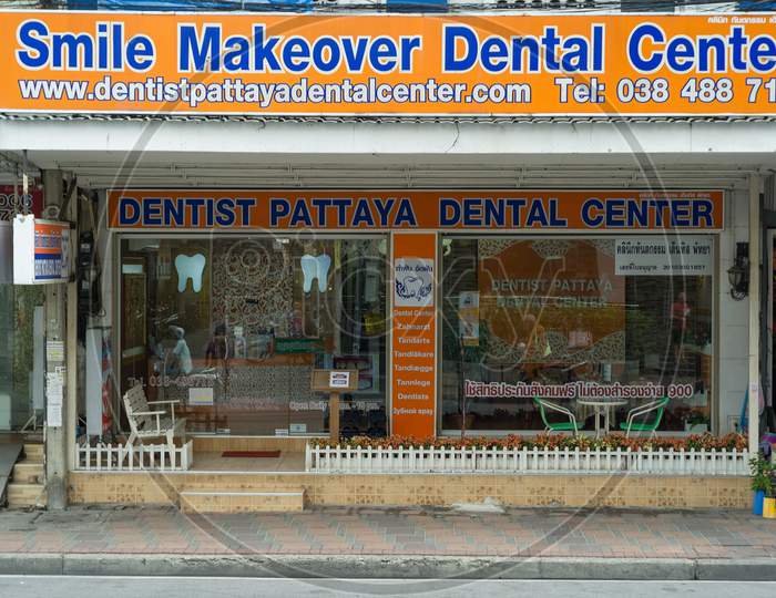 Pattaya,Thailand - April 16,2018: South Pattaya Road This Is Ohne Of Many Dental Clinics In This Street.Many People Use Them Because The Treatments Are Cheaper Then In Their Own Countries.