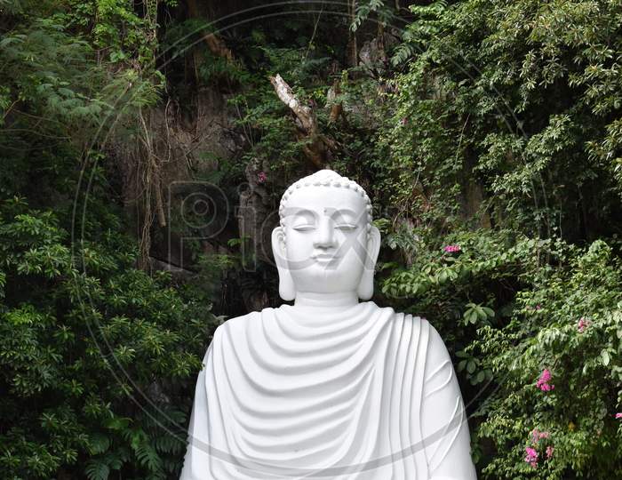 The Budda at the Marble mountain in Vietnam