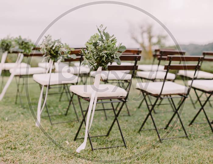 Wedding Decoration Chairs In Rustic Green Style