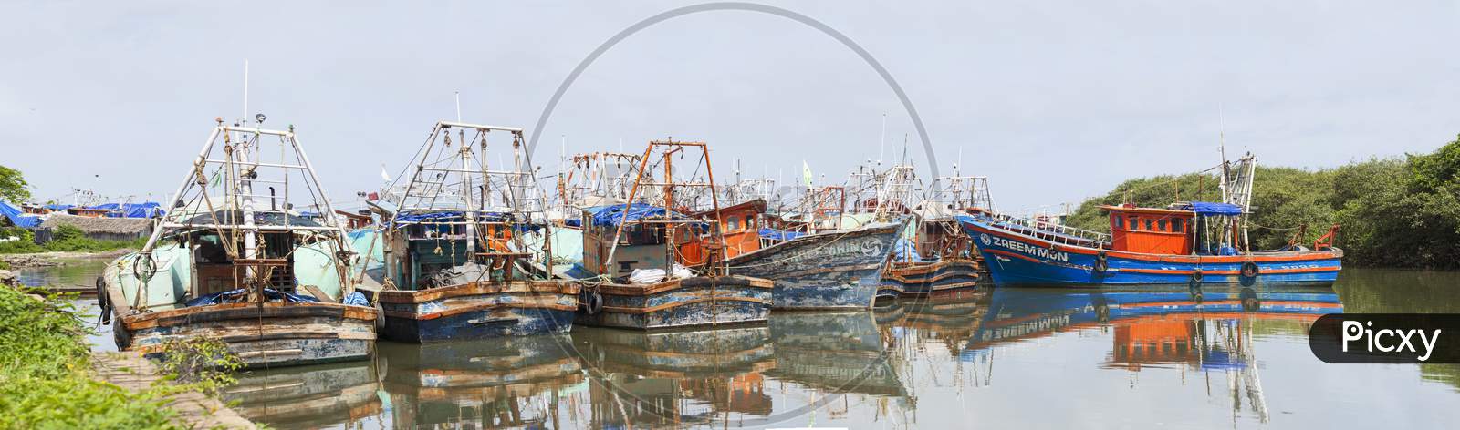 fishing harbour in ponnani