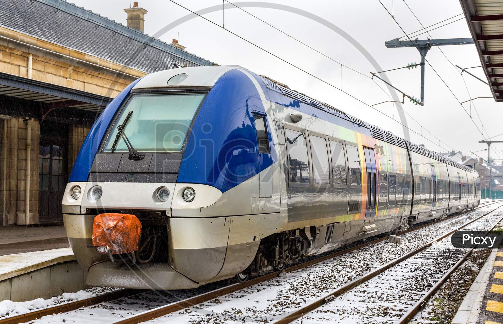 Regional Train At Saint-Die-Des-Vosges Station - Lorraine, Franc